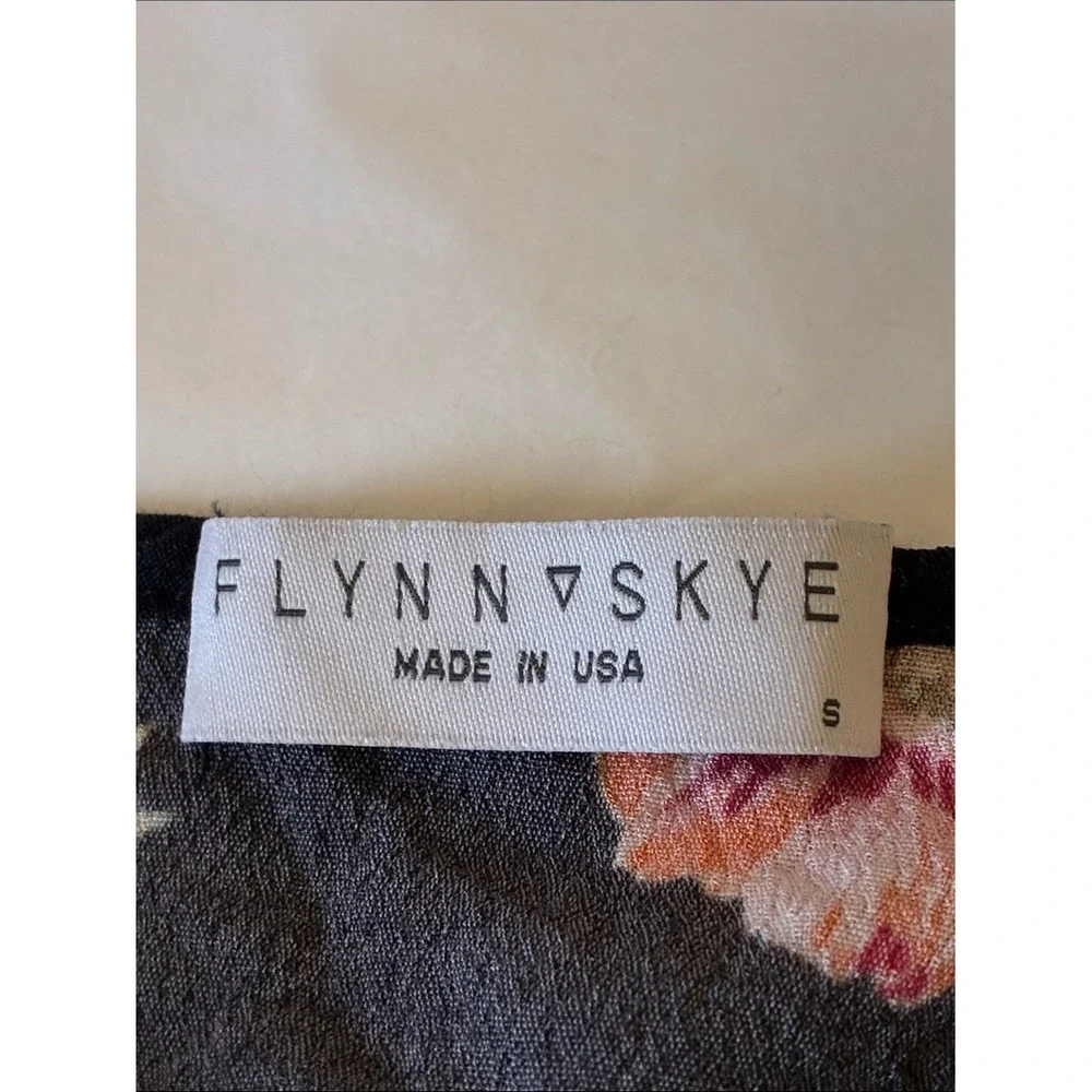 FLINN SKYE Small Black Floral Spaghetti Strap Hi Low Dress Y2K Button‎ Front USA